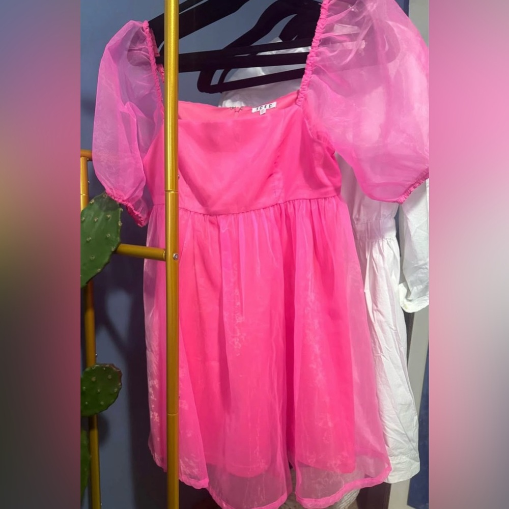 TCEC Pink Puff Sleeve Dress